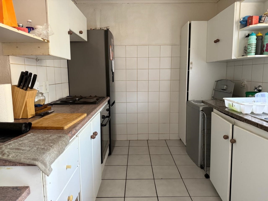 To Let 3 Bedroom Property for Rent in Geelhoutpark North West